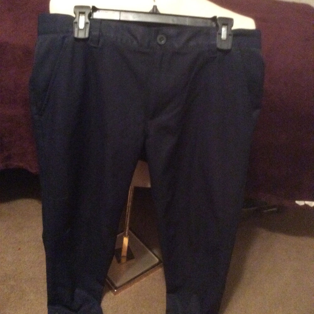 Ladies 34x29 Izod golf pants